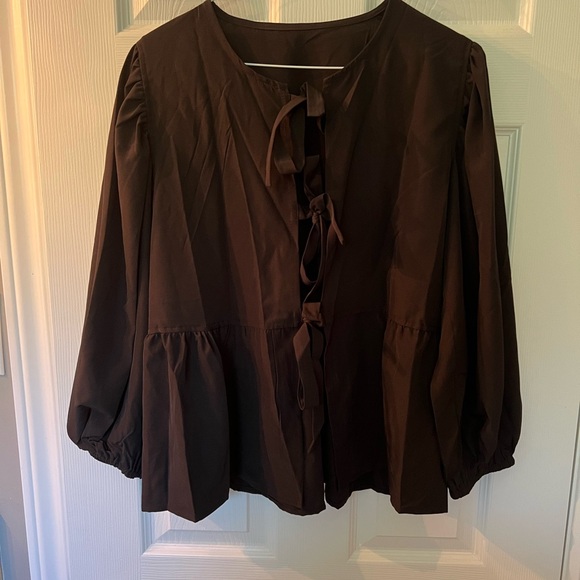 Ladies Top - Picture 3 of 4